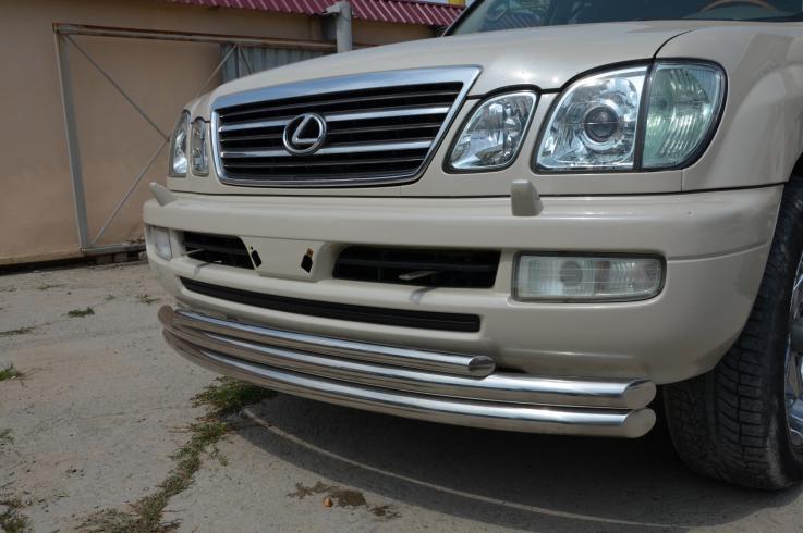Защита переднего бампера на Lexus LX470 фото 1