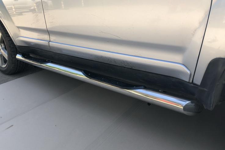 Пороги и боковые трубы на Mitsubishi Outlander XL фото 1