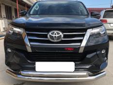 Защита переднего бампера на Toyota Fortuner фото 5