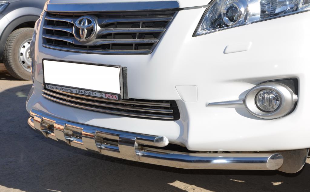 Защита переднего бампера на Toyota RAV4 фото 411