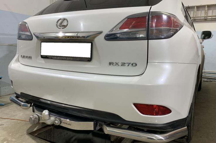Защита заднего бампера на Lexus RX350 RX270 RX200T фото 1