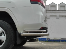 Защита заднего бампера на Toyota Land Cruiser 300 GR Sport фото 16