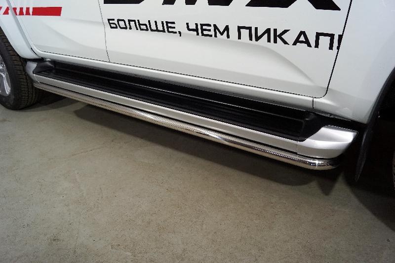 Пороги и боковые трубы на Isuzu D-MAX фото 9