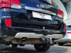 Фаркоп на Toyota Land Cruiser 200 Executive фото 19