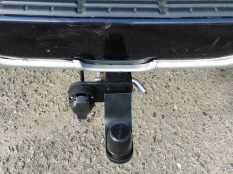 Фаркоп на Toyota Land Cruiser 200 фото 22