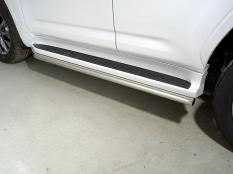 Пороги и боковые трубы на Toyota Land Cruiser 300 GR Sport фото 3