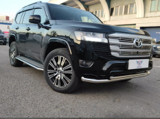 Готовые комплекты обвеса на Toyota Land Cruiser 300 GR Sport фото 24