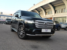 Готовые комплекты обвеса на Toyota Land Cruiser 300 GR Sport фото 32