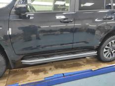 Пороги и боковые трубы на Toyota Land Cruiser Prado 150 фото 11