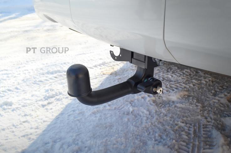 Фаркоп на Toyota Land Cruiser 300 GR Sport фото 1