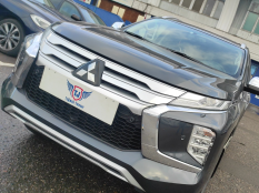 Защитные сетки радиатора на Mitsubishi Pajero Sport фото 15