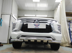 Защита переднего бампера на Mitsubishi Pajero Sport фото 18