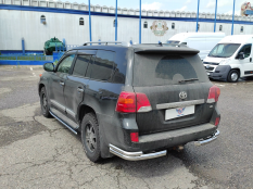 Готовые комплекты обвеса на Toyota Land Cruiser 200 фото 47