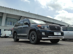 Готовые комплекты обвеса на Toyota Land Cruiser 200 фото 34