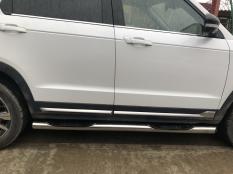 Пороги и боковые трубы на Changan CS95 фото 4