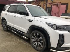Пороги и боковые трубы на Changan CS95 фото 5