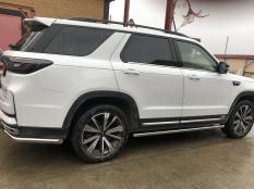 Пороги и боковые трубы на Changan CS95 фото 4