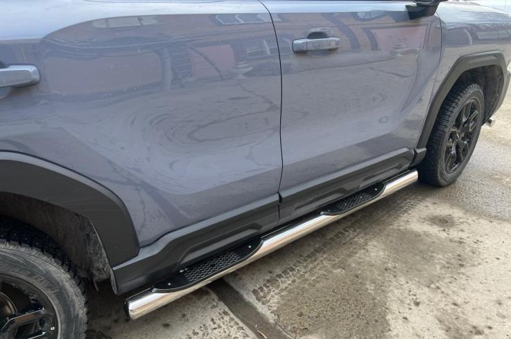 Пороги и боковые трубы на Haval H3 фото 1