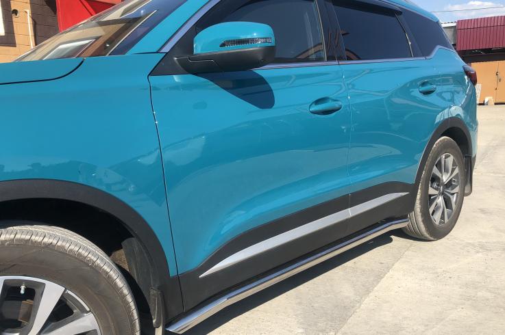 Пороги и боковые трубы на Chery Tiggo 7 Pro Max фото 1