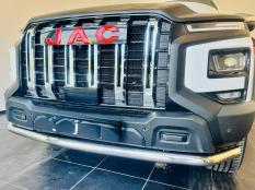 Защита переднего бампера на Jac T9 фото 4