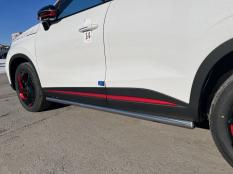 Пороги и боковые трубы на Chery Omoda C5 фото 8