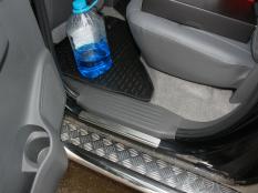 Пороги и боковые трубы на Toyota Hilux фото 11