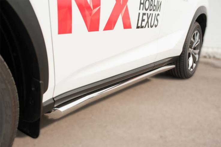 Пороги и боковые трубы на Lexus NX 300 H фото 1