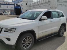 Пороги и боковые трубы на Jeep Grand Cherokee фото 15