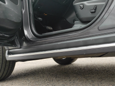 Пороги и боковые трубы на Jeep Grand Cherokee фото 32