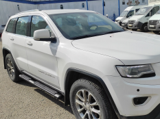 Пороги и боковые трубы на Jeep Grand Cherokee фото 22