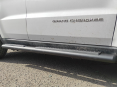 Пороги и боковые трубы на Jeep Grand Cherokee фото 26
