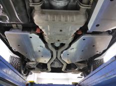 Защита картера двигателя и КПП на Jeep Grand Cherokee фото 13