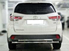 Защита заднего бампера на Toyota Highlander фото 3