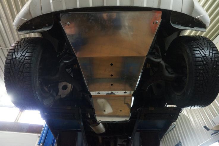 Защита картера двигателя и КПП на Volkswagen Amarok фото 1