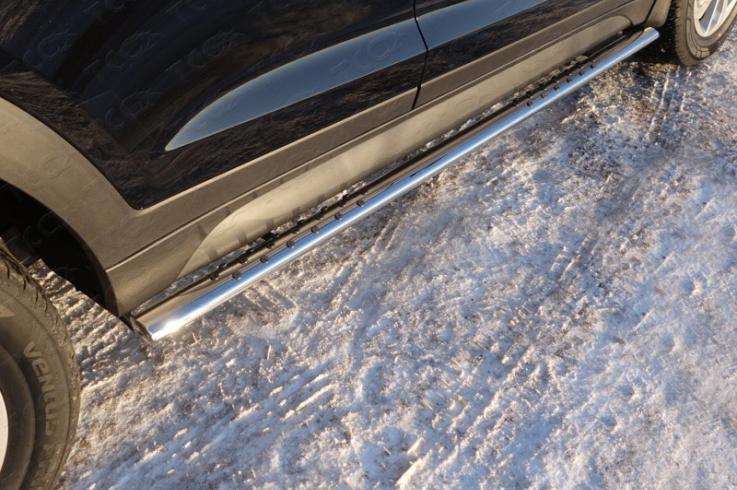 Пороги и боковые трубы на Hyundai Tucson фото 1