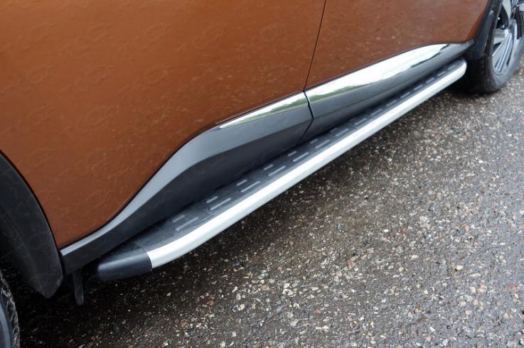 Пороги и боковые трубы на Nissan Murano фото 1