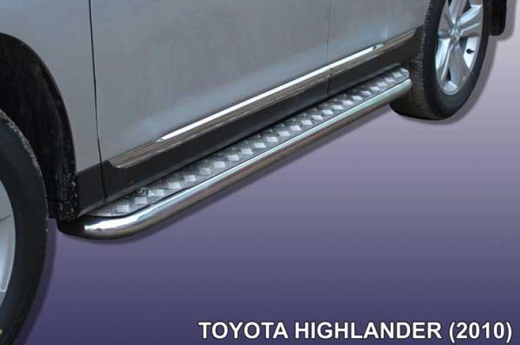 Пороги и боковые трубы на Toyota Highlander фото 1